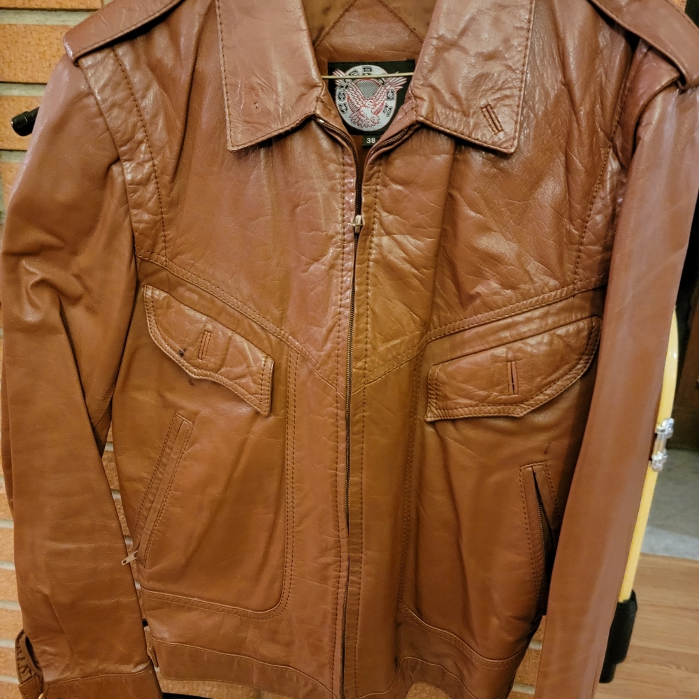 Vintage 70's men's leather jacket size 38